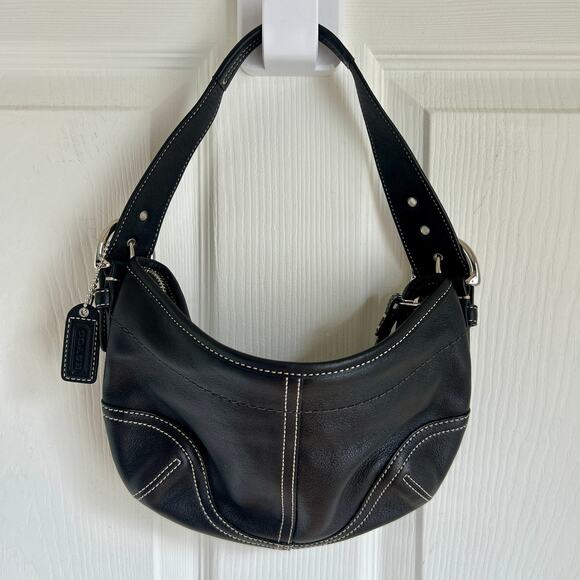 Vintage Coach Soho Small Black Leather Hobo Bag | Vintage Coach Purse - Picture 1 of 6